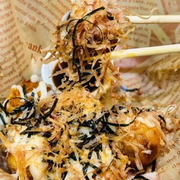 ขนมครกญี่ปุ่นไส้หมึกสาย ปลาโอสาหร่ายญี่ปุ่น