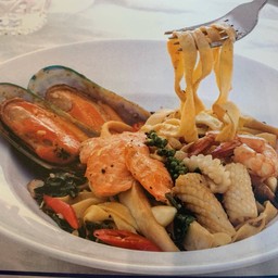 ขี้เมาซีฟู้ด พาสต้า