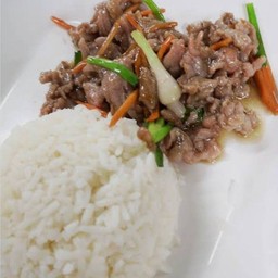 เนื้อน้ำมันหอยราดข้าว