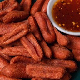 ไส้กรอกแดงทอดกรอบ