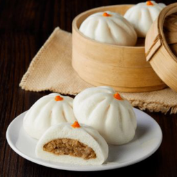 [อร่อยซ่ากับโค้ก] ซาลาเปาไส้หมูสับ (ชุด2ลูก) +  โค้ก ออริจินัล (กระป๋อง)