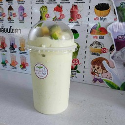 อโวคาโด้น้ำผึ้งปั่นนมสด