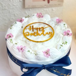 เค้กมะพร้าวอ่อนลาวา 2 ปอนด์ แถมฟรีที่ปัก HBD