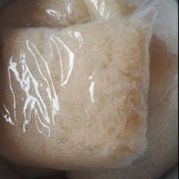 ข้าวนึ่งครึ่งกิโลกรัม