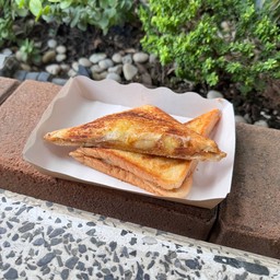 แซนด์วิชเนยถั่วกล้วยหอม