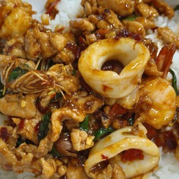 กะเพราทะเลกับข้าว