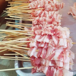 สามชั้น