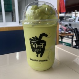 อะโวคาโด้นมสดปั่น