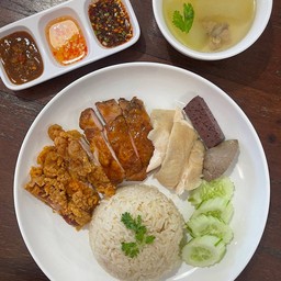 ข้าวมันไก่ 3 สหาย (ไก่ต้ม+ไก่ทอด+ไก่ย่าง) Lineman