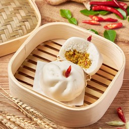 Steamed Bun with Spicy Stir-Fried Chicken Filling