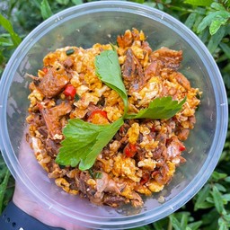 ข้าวปลากระป๋องผัดไข่