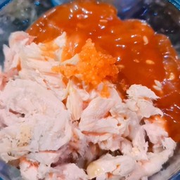 ซูชิคัพ กระพรุนสไปซี่แซลม่อน