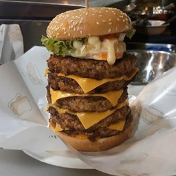 โครตชีสเนื้อ