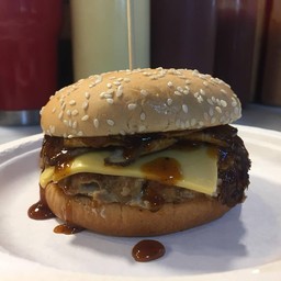 BBQเบคอนชีีสเนื้อ