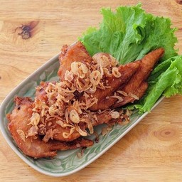 ปีกไก่ชุดใหญ่ 10ปีก กรอบนอกฉ่ำๆ