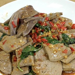 ข้าว ตับผัดโหระพา