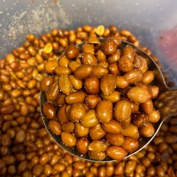 ถั่วลิสง