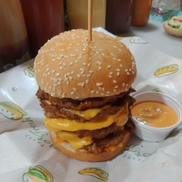 BBQเบคอนดับเบิ้ลชีสไก่