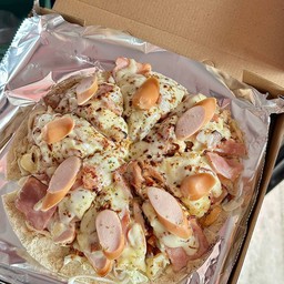 กะบับไส้กรอกเบคอนชีสซ่าส์