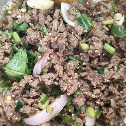 ลาบเนื้อ