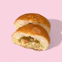 ขนมปังไส้กะหรี่ไก่ (Chicken curry Bun)