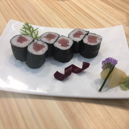 ทูน่ามากิ