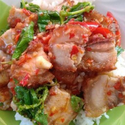 สันต์ อาหารตามสั่ง เคหะร่มเกล้า 31