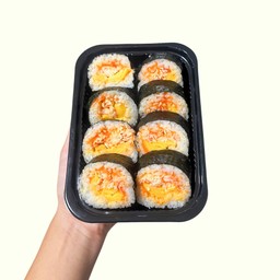 ซูชิไส้ปูอัด ไข่กุ้ง ไข่หวาน 8 ชิ้นใหญ่