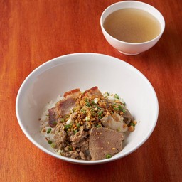 ข้าวต้มแห้งหมูรวม
