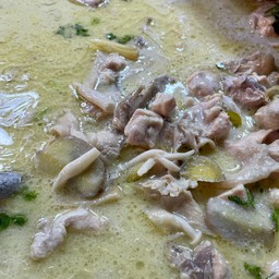 ต้มข่าไก่