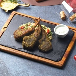 [NEW] Lamb Cutlet & Meditteranenan couscous