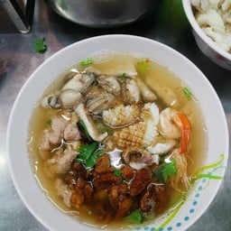 ข้าวต้มรวมมิตร+หอยนางรม