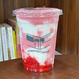 สตอเบอร์รี่ โยเกิร์ต สมูตตี้