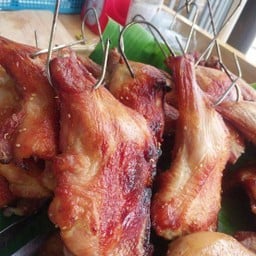 ร้านส้มตำเผ็ดปากห้อย ลำลูกกา