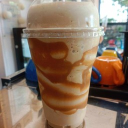 Salted caramel coffee