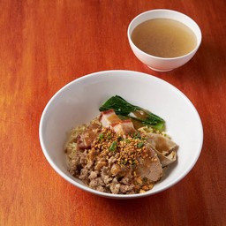 บะหมี่คลุก(แห้ง)หมูรวม