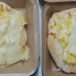 พิซซ่ามินิข้าวโพดชีสขนาด4นิ้ว