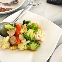 ผัดผักรวม