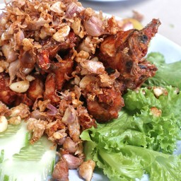 กบทอดกระเทียมพริกไทย