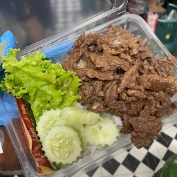 ข้าวเนื้อทอด