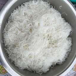 เส้นหมี่ลวก