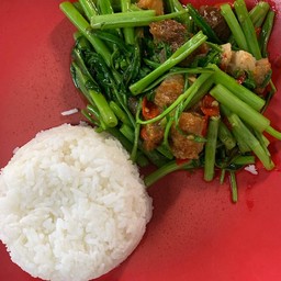 ข้าวผักบุ้ง