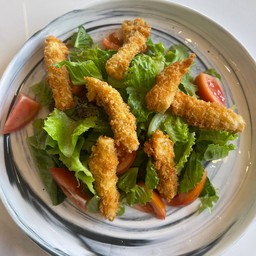 สลัดปลากระพงทอด