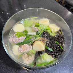 ต้มจืดเต้าหู้หมูสับ