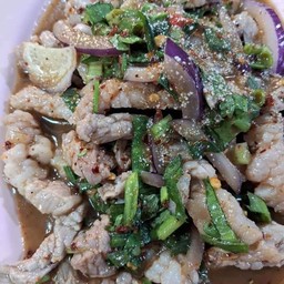 น้ำตกเนื้อเสือ