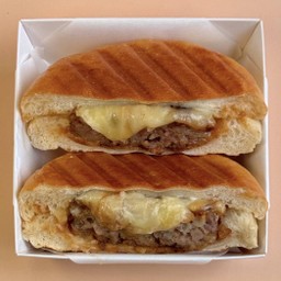 พานีนี่ แฮมเบิร์ก