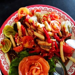 ตำกุ้งสดแซลมอน