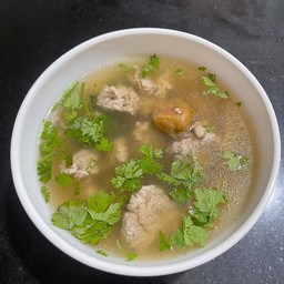 ต้มหมูสับเกี่ยมบ๊วย