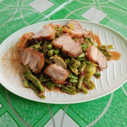 ตำถั่วหมูกรอบ