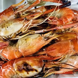 กุ้งเผา13-15ตัวโล หัวมันเยิ้ม